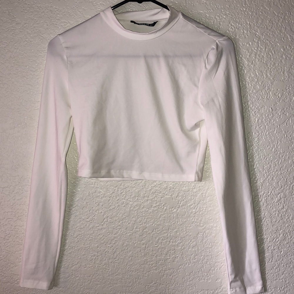 Turtle neck crop top